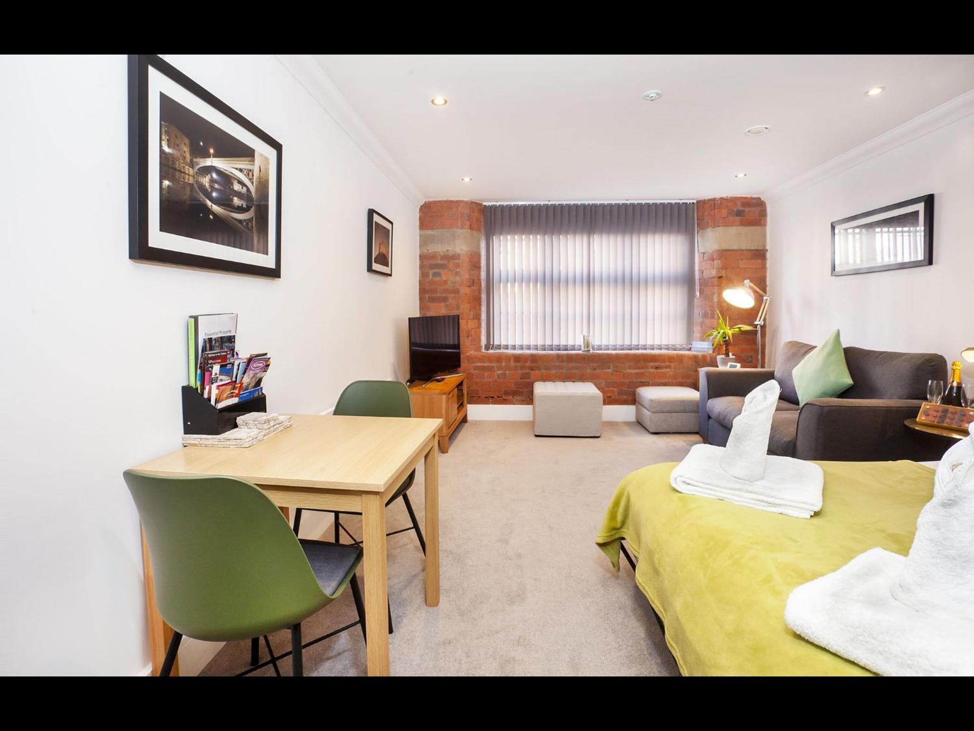 58 Cocoa Suites 요크 외부 사진