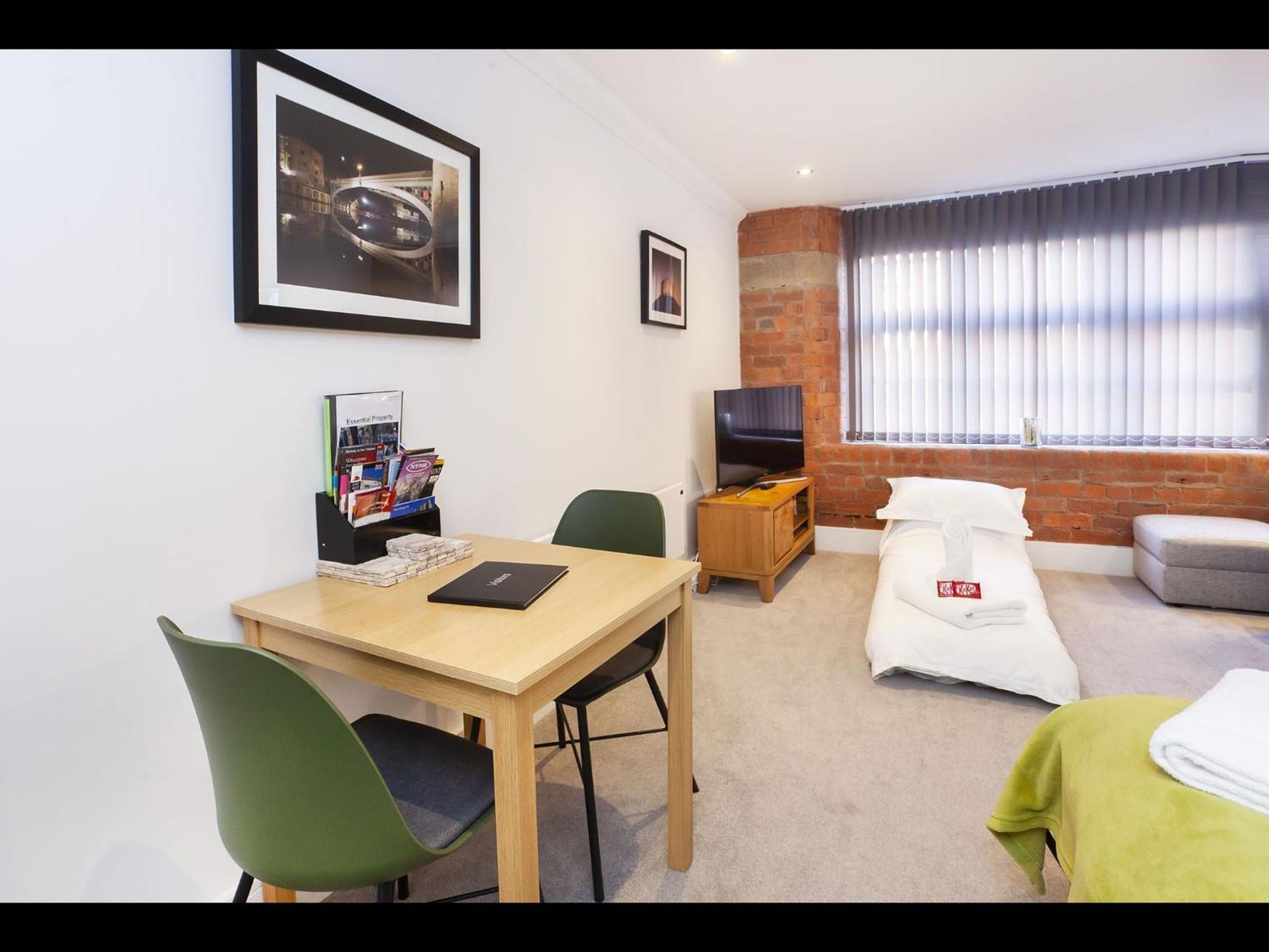 58 Cocoa Suites 요크 외부 사진